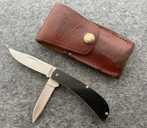 CUTCO 1884 2 Blade Curved Jack. 