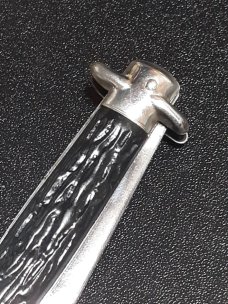 Vintage Shur Snap Bowtie Fishtail switchblade. Vintage Shur Snap Bowtie Fishtail switchblade.