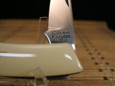 KUTMASTER BY UNTICA N.Y. U.S.A. NEW LOCKBACK POCKET KNIFE SMOOTH BONE SCRIMSHAW RUNNING BUCK DEER 