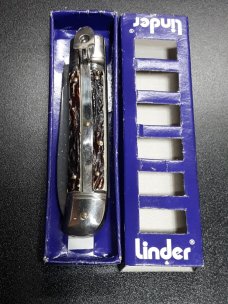 Linder Rostfrei Lever lock knife. 