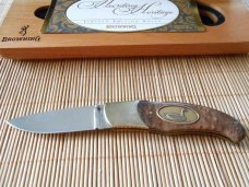 Browning Hunting Heritage Series Model 30 Knife With Original Display Box