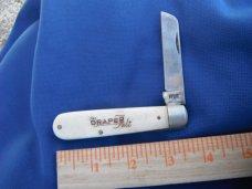 Schrade N.Y. USA Made, 3-3/4" 175 Sheepsfoot Pruner Jack Knife Draper Felt Advertising on scales. Schrade N.Y. USA Made, 3-3/4" 175 Sheepsfoot Pruner Jack Knife Draper Felt Advertising on scales.