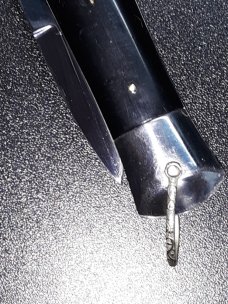 10 3/4" vintage rizzuto estilleto milano batwing. 