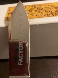 New Schatt & Morgan Factory Sample Super Fat & Super Gnarly Stag With Dimpled Bolsters & 2 Blades New Schatt & Morgan Factory Sample Super Fat & Super Gnarly Stag With Dimpled Bolsters & 2 Blades