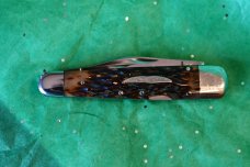 "I Can Dig Gold From Quartz" Whittler Brown Bone 1980's # 17/600 (?) Lock-back main Blade "I Can Dig Gold From Quartz" Whittler Brown Bone 1980's # 17/600 (?) Lock-back main Blade