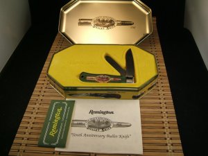 REMINGTON BULLET USA 1982-1992 10 YEAR ANNIVERSARY VINTAGE LARGE FOLDING TRAPPER KNIFE NEW & PAPERS