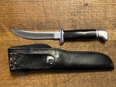 BUCK 118 USA Pre 1986 Knife with original sheath BUCK 118 USA Pre 1986 Knife with original sheath