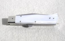 NEW OLD STOCK 2011 AUTO A.G.A. CAMPOLIN WHITE ACRYLIC PEARL HUMPBACK LOCKBACK 