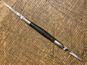 vintage original old NORTHFIELD KNIFE CO. Tuxedo knife 1858-1919 ebony handles no cracks strong snap