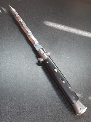 11" ebony wood Italian Stiletto. Frank Beltrame 