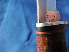 Vintage CASE XX USA 316-5 SSP 1981 Tang Stamp. Fixed Blade Hunting knife and sheath. Made in USA!!! Vintage CASE XX USA 316-5 SSP 1981 Tang Stamp. Fixed Blade Hunting knife and sheath. Made in USA!!!