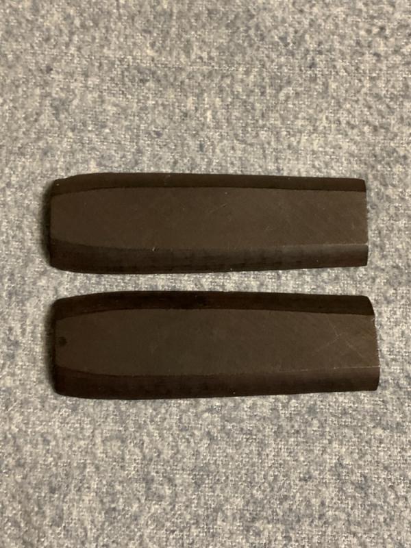 Brown Bone Handle Material from Queen Factory Auction Brown Bone Handle Material from Queen Factory Auction