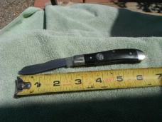 NIB/NOS Smith & Wesson SW1020 Black Trapper 2 Blade W/ Horn Handles pocket knife NIB/NOS Smith & Wesson SW1020 Black Trapper 2 Blade W/ Horn Handles pocket knife