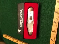 Winchester "Black Box" 3 Blade Large Whittler Kniife 3904P 1991 With Box Winchester "Black Box" 3 Blade Large Whittler Kniife 3904P 1991 With Box