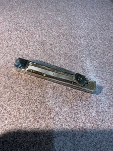 Hubertus Brown Bone Switchblade