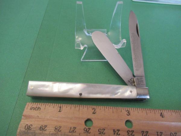 BullDog Brand 1997 Pearl Prototype Doctors Knife 