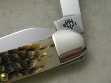 Case XX USA 62131 CV Amber Bone Peach Seed Canoe Knife 2019 Case XX USA 62131 CV Amber Bone Peach Seed Canoe Knife 2019