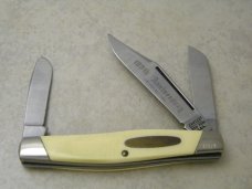Camillus New York USA 100th Anniversary 1876-1976 White #200 Stockman Knife in Box Camillus New York USA 100th Anniversary 1876-1976 White #200 Stockman Knife in Box