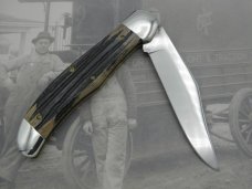 Queen Cutlery Co. #44 One Blade Short Frame Folding Hunter in Winterbottom Bone Queen Cutlery Co. #44 One Blade Short Frame Folding Hunter in Winterbottom Bone