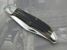 Queen Cutlery Co. #44 One Blade Short Frame Folding Hunter in Winterbottom Bone Queen Cutlery Co. #44 One Blade Short Frame Folding Hunter in Winterbottom Bone