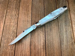 Schatt and Morgan From the 10th Anniversary Series Gorgeous Pearl Muskrat