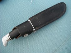 Buck USA 119 FIXED BLADE HUNTING SKINNING KNIFE. Original Sheath. Made 1972-1986. MADE IN USA!!! Buck USA 119 FIXED BLADE HUNTING SKINNING KNIFE. Original Sheath. Made 1972-1986. MADE IN USA!!!