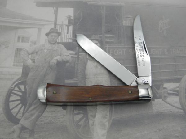 Queen Cutlery Rawhide Series No 4215, Trapper: 1983,