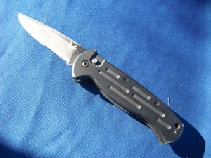 Discontinued Benchmade A.F.O. Automatic Black Blade Combo Edge w/ Safety - 9050SBK Made in the USA!!