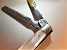 Queen Pearl #96 Doctors or Pharmacist Knife With Pill separator Spatula Blade Queen Pearl #96 Doctors or Pharmacist Knife With Pill separator Spatula Blade