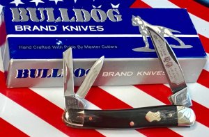 Vintage (HAND MADE) Bulldog Brand 3 Blade Whittler with Great Looking Buffalo Horn Handles & NOS