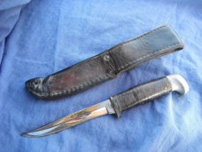 VINTAGE RARE CASE XX 1940-1964, HUNTING KNIFE & ORIGINAL SHEATH (Bird and Trout M3F SSP?)