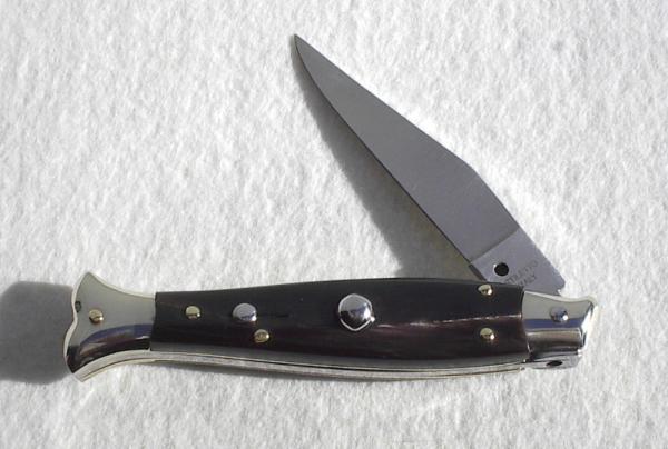VINTAGE BELTRAME DARK HORN 20CM FISH STYLE ( PICKLOCK ) NICKEL SILVER BOLSTERS ITALIAN STILETTO 