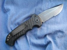 GERBER 06 AUTOMATIC Spear point Blade Fires Hard, Locks Tight, Safety Lock. Made in USA!!! GERBER 06 AUTOMATIC Spear point Blade Fires Hard, Locks Tight, Safety Lock. Made in USA!!!