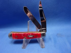 Case XX 62154 TinyTrapper Red Bone 2004 Case Christmas Gift Tin
