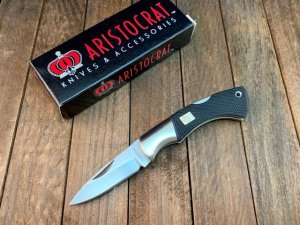 Aristocrat Sovereign by G. Sakai Seki Japan 3” Lockback