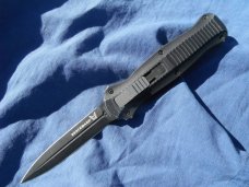 Benchmade FULL SIZE Infidel 3300BK OTF Automatic Knife (3.91" Black) MSRP $515