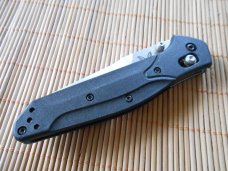 Benchmade #940 Knife no box-pre owned, looks like never used