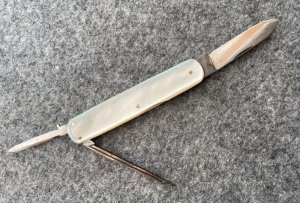 E.C. SIMMONS KEEN KUTTER Pearl Lobster knife