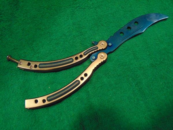 Butterfly  / Balisong Training knife,   Metal Practice  Trainer 
