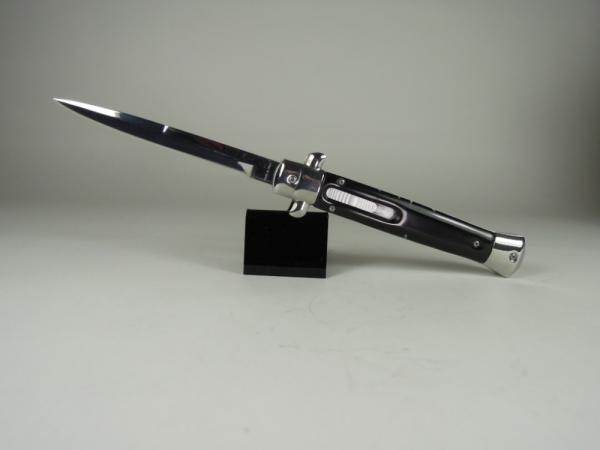Automatic knife Automatic knife