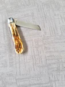 Bobby Toole Custom Mammoth Ivory Lambsfoot Knife, New, CPM-154 ,3 75" closed Bobby Toole Custom Mammoth Ivory Lambsfoot Knife, New, CPM-154 ,3 75" closed