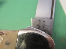 Kissing Crane 1977  Stag Gunboat Whittler Made for the NKC & DA