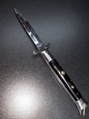 8 3/4" vintage rizzuto estilleto milano.