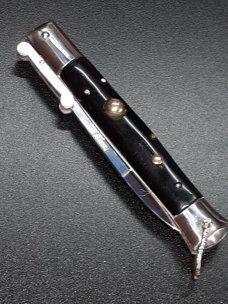 8 3/4" vintage rizzuto estilleto milano. 8 3/4" vintage rizzuto estilleto milano.