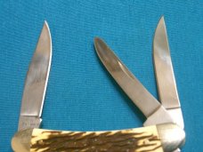 WINCHESTER SOWBELLY 3 BLADE STOCKMAN 14088 FOLDING POCKET KNIFE KNIVES MASONIC SHIELD WINCHESTER SOWBELLY 3 BLADE STOCKMAN 14088 FOLDING POCKET KNIFE KNIVES MASONIC SHIELD