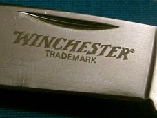 WINCHESTER SOWBELLY 3 BLADE STOCKMAN 14088 FOLDING POCKET KNIFE KNIVES MASONIC SHIELD WINCHESTER SOWBELLY 3 BLADE STOCKMAN 14088 FOLDING POCKET KNIFE KNIVES MASONIC SHIELD