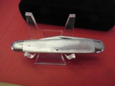 Case XX 1977 Pearl Shad Pattern # 82079 Case XX 1977 Pearl Shad Pattern # 82079