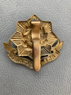 WW 1 East Yorkshire Regiment Military hat/cap Badge WW 1 East Yorkshire Regiment Military hat/cap Badge