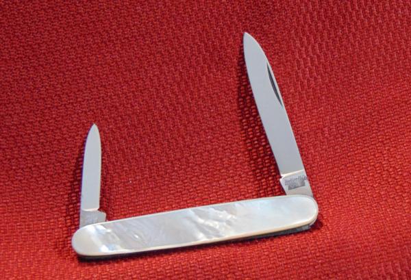 MINT CONDITION VINTAGE OLD HARTKOPF & CO. SOLINGEN GENUINE PEARL PEN KNIFE 1872/1952 MINT CONDITION VINTAGE OLD HARTKOPF & CO. SOLINGEN GENUINE PEARL PEN KNIFE 1872/1952