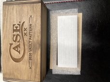 Case XX 2020 Sawcut Antique Bone Pocket Hunter Vault Release - Only 400 Made ! Serial Number 60. Case XX 2020 Sawcut Antique Bone Pocket Hunter Vault Release - Only 400 Made ! Serial Number 60.